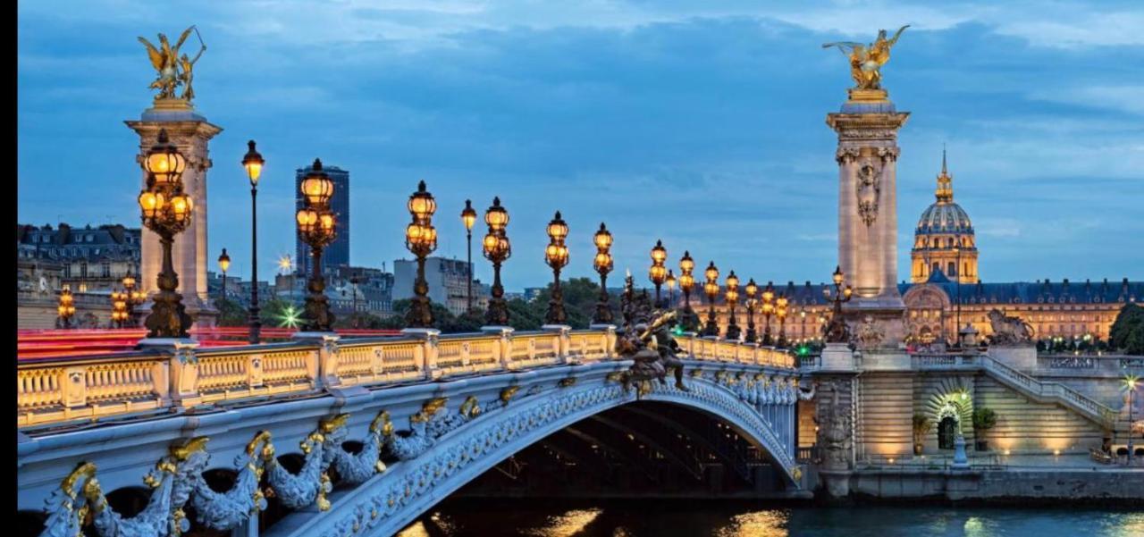 Little Champs-Elysees Apartment Дранси Екстериор снимка