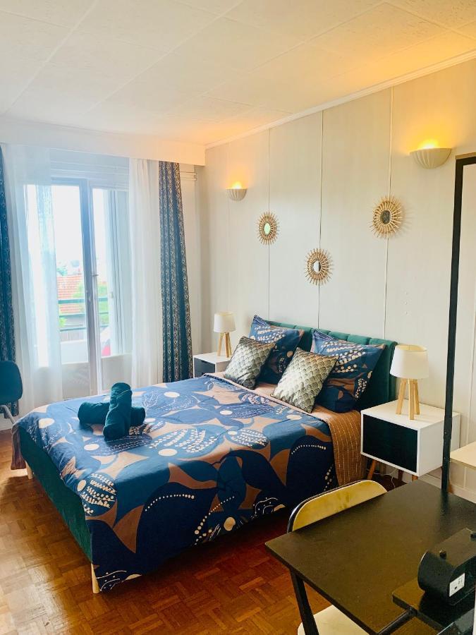 Little Champs-Elysees Apartment Дранси Екстериор снимка