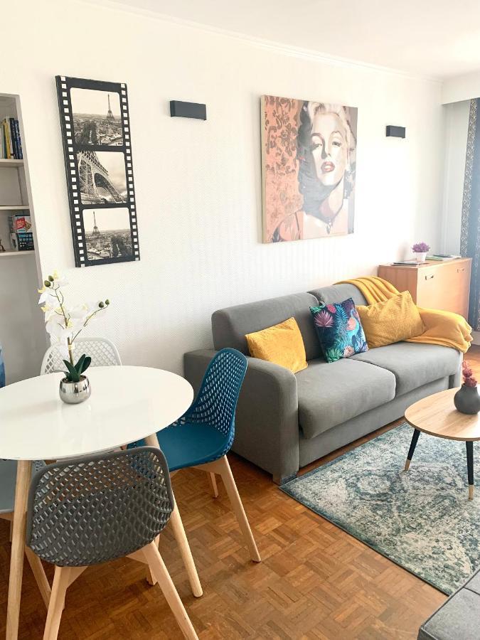 Little Champs-Elysees Apartment Дранси Екстериор снимка
